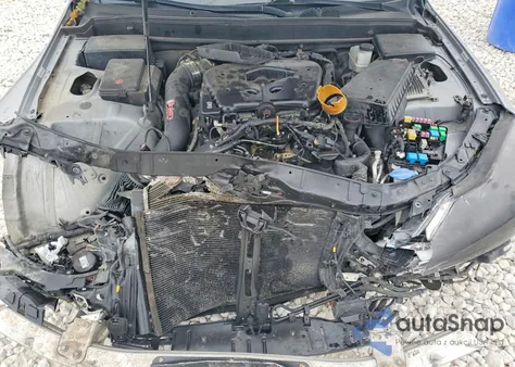 2013 Hyundai Genesis 3.8L z USA, uszkodzony, nr VIN KMHGC4DD6DU239475